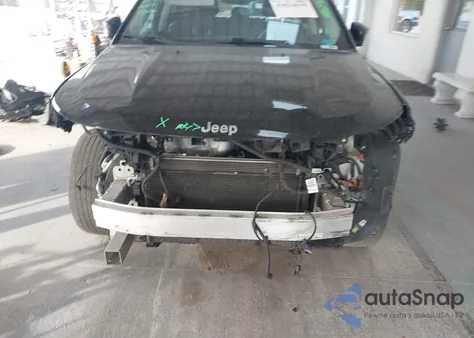 2018 Jeep Compass Sport Fwd z USA, uszkodzony, nr VIN 3C4NJCAB5JT250780